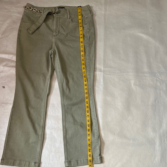 White House Black Market Olive Green Pants - Picture 13 of 13